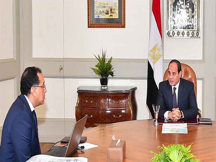 نشاط السيسي في أسبوع: قرارات لمواجهة كورونا.. ومتابعة أزمة سد النهضة نشاط السيسي في أسبوع: قرارات لمواجهة كورونا.. ومتابعة أزمة سد النهضة