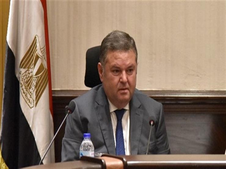 توفيق: تغيير إدارات الشركات التابعة خلال 3 أشهر واستمرار رؤساء "القابضة" لنهاية مدتهم توفيق: تغيير إدارات الشركات التابعة خلال 3 أشهر واستمرار رؤساء "القابضة" لنهاية مدتهم