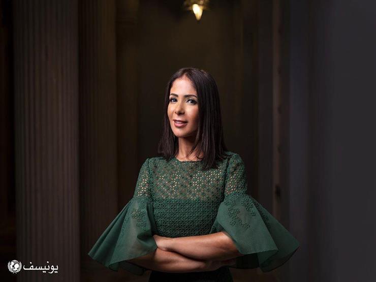 منى زكي تنشر صورًا لوالدتها: "ربنا يحفظك ويشفيكي" منى زكي تنشر صورًا لوالدتها: "ربنا يحفظك ويشفيكي"