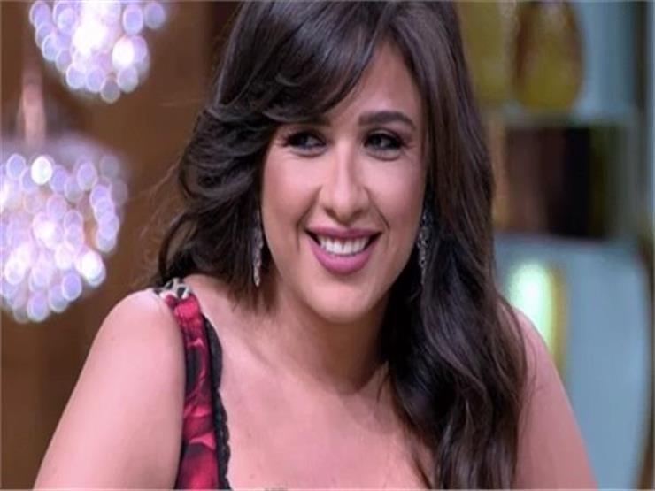 بعد إعلانه عن حملها.. ياسمين عبدالعزيز تحذر من حساب يحمل اسمها بعد إعلانه عن حملها.. ياسمين عبدالعزيز تحذر من حساب يحمل اسمها