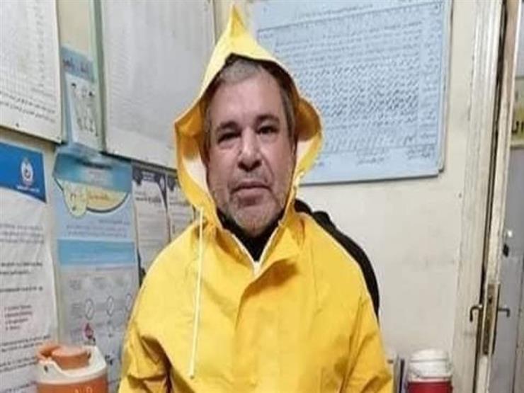 تكريم أسرة الطبيب "أحمد دراز" شهيد الجيش الأبيض بالشرقية تكريم أسرة الطبيب "أحمد دراز" شهيد الجيش الأبيض بالشرقية