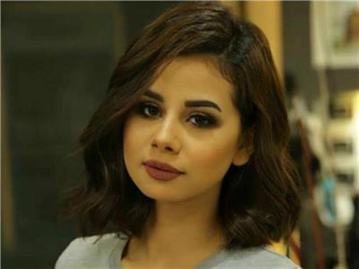"رسمه حواجبها بقلم فحم".. رامز جلال يسخر من إطلالة منة "رسمه حواجبها بقلم فحم".. رامز جلال يسخر من إطلالة منة