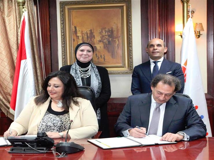 جهاز تنمية المشروعات يقدم 620 مليون جنيه لبنك القاهرة لتمويل مشروعات متناهية الصغر جهاز تنمية المشروعات يقدم 620 مليون جنيه لبنك القاهرة لتمويل مشروعات متناهية الصغر