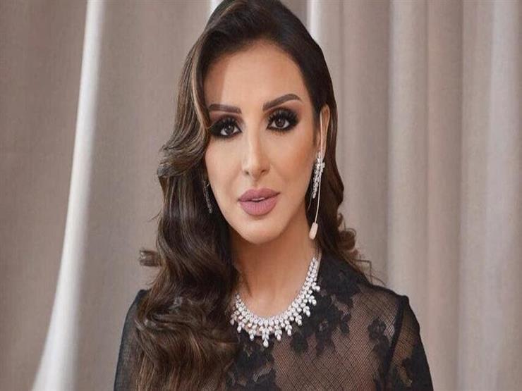 فيديو.. أنغام تطرح أغنية "هنعيش مع بعض" برعاية وزارة الصحة فيديو.. أنغام تطرح أغنية "هنعيش مع بعض" برعاية وزارة الصحة