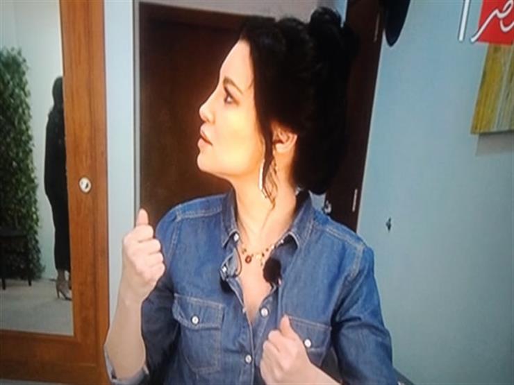 رامز جلال ساخرا من إطلالة أروى: "زرايز أحمد بدير في ريا وسكينة" رامز جلال ساخرا من إطلالة أروى: "زرايز أحمد بدير في ريا وسكينة"
