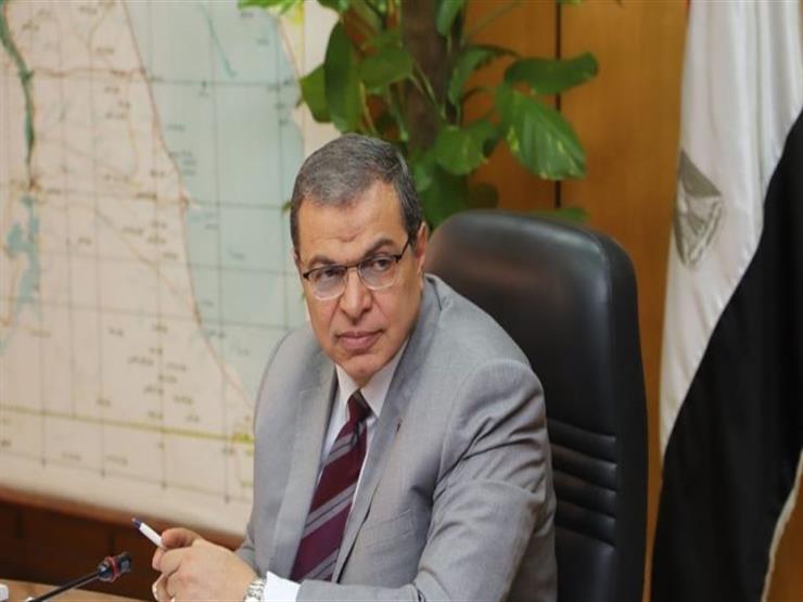 القوى العاملة: يجوز تشغيل العامل خلال عيد الفطر إذا اقتضت ظروف العمل ويستحق مثلي الأجر القوى العاملة: يجوز تشغيل العامل خلال عيد الفطر إذا اقتضت ظروف العمل ويستحق مثلي الأجر