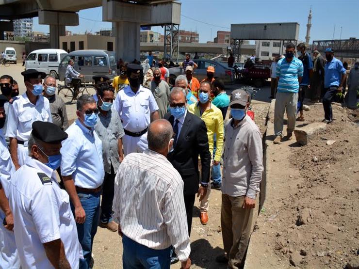 محافظ القليوبية يتفقد تشجير ميدان وابور الثلج ببنها محافظ القليوبية يتفقد تشجير ميدان وابور الثلج ببنها