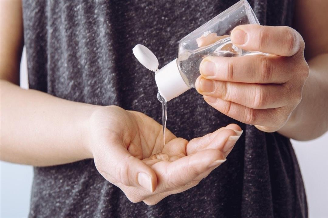 بالأسماء.. 9 أنواع من معقمات اليدين تحتوي على الميثانول السام بالأسماء.. 9 أنواع من معقمات اليدين تحتوي على الميثانول السام