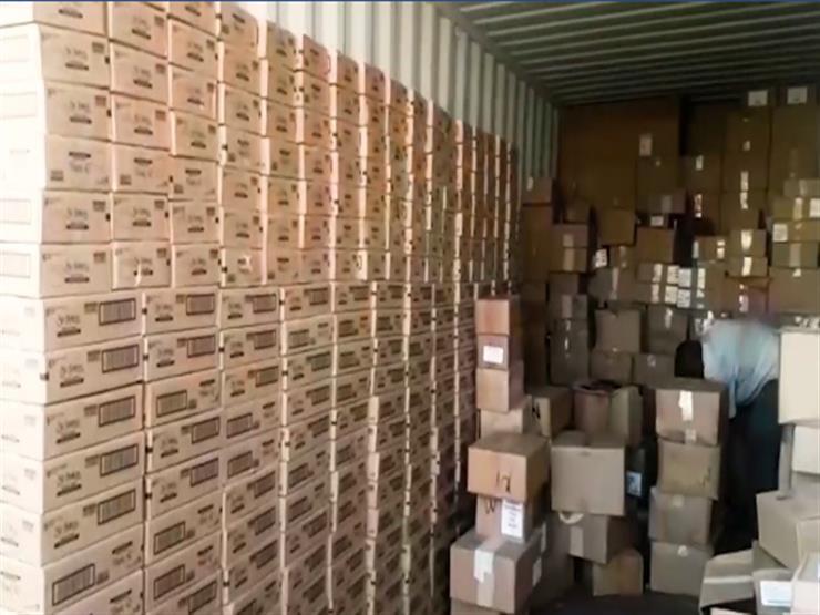 إحباط تهريب 13 ألف عبوة منشطات محظورة عبر ميناء الإسكندرية إحباط تهريب 13 ألف عبوة منشطات محظورة عبر ميناء الإسكندرية