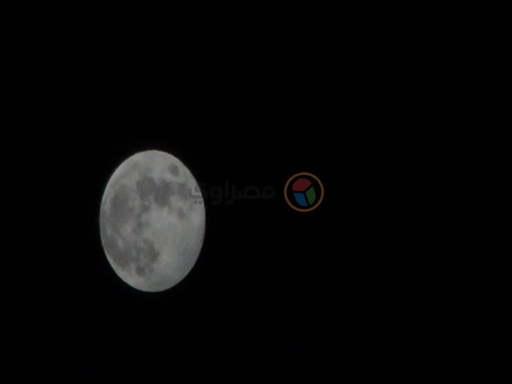اختفاء القمر وظهور أجسام خافتة.. معهد الفلك يكشف عن ظاهرة تحدث في سماء العالم غدا اختفاء القمر وظهور أجسام خافتة.. معهد الفلك يكشف عن ظاهرة تحدث في سماء العالم غدا