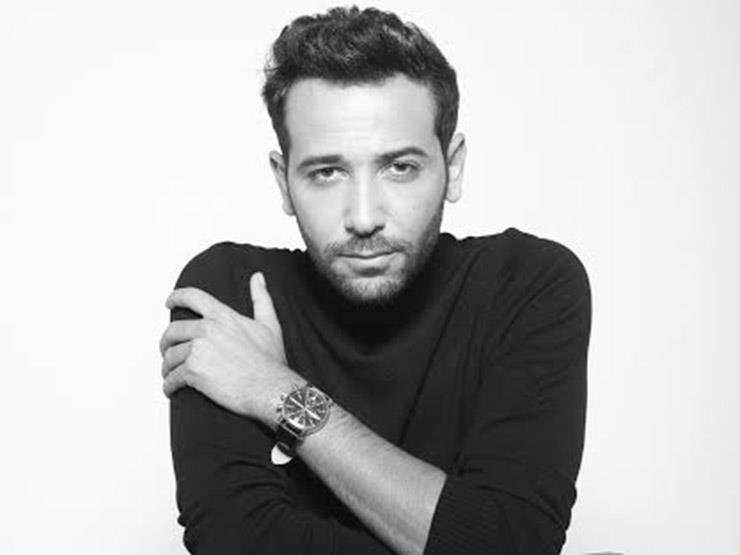 فيديو| كريم قاسم ينشر كواليس مشهد الضفادع في "مملكة إبليس" فيديو| كريم قاسم ينشر كواليس مشهد الضفادع في "مملكة إبليس"