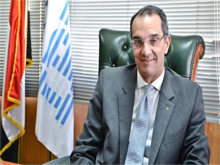 وزير الاتصالات: مبادرة "بناة مصر الرقمية" تستهدف ألف دارس سنويًا وزير الاتصالات: مبادرة "بناة مصر الرقمية" تستهدف ألف دارس سنويًا