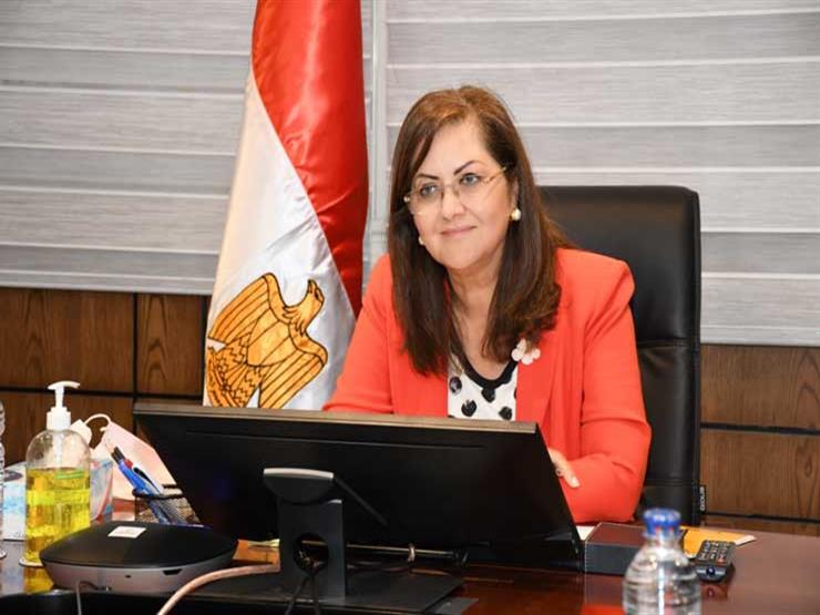 السعيد تبحث مع محافظ الوادي الجديد سبل توطين واستقدام السكان السعيد تبحث مع محافظ الوادي الجديد سبل توطين واستقدام السكان