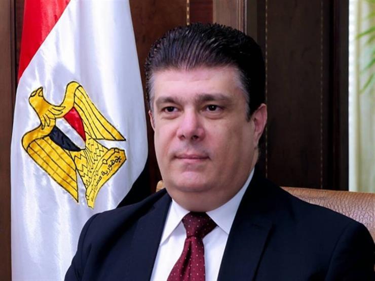إجازة مدفوعة الأجر لهم إجازة مدفوعة الأجر لهم