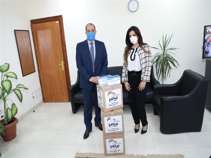 التنمية المحلية تتلقى 5 آلاف كمامة من مؤسسة "بنحبك يا مصر" التنمية المحلية تتلقى 5 آلاف كمامة من مؤسسة "بنحبك يا مصر"