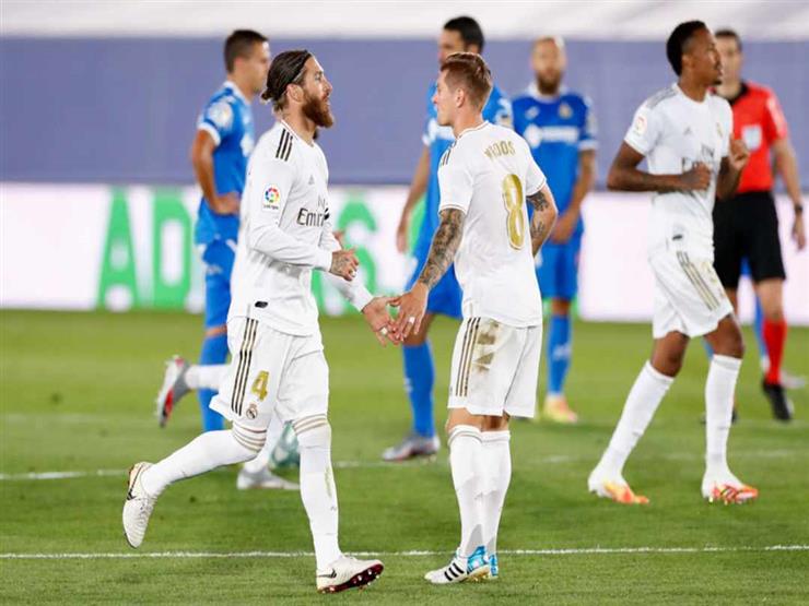 ملف الخميس.. موعد عودة الدوري المصري.. وسقوط ليفربول وتوتنهام.. وتحليق الريال بالصدارة ملف الخميس.. موعد عودة الدوري المصري.. وسقوط ليفربول وتوتنهام.. وتحليق الريال بالصدارة