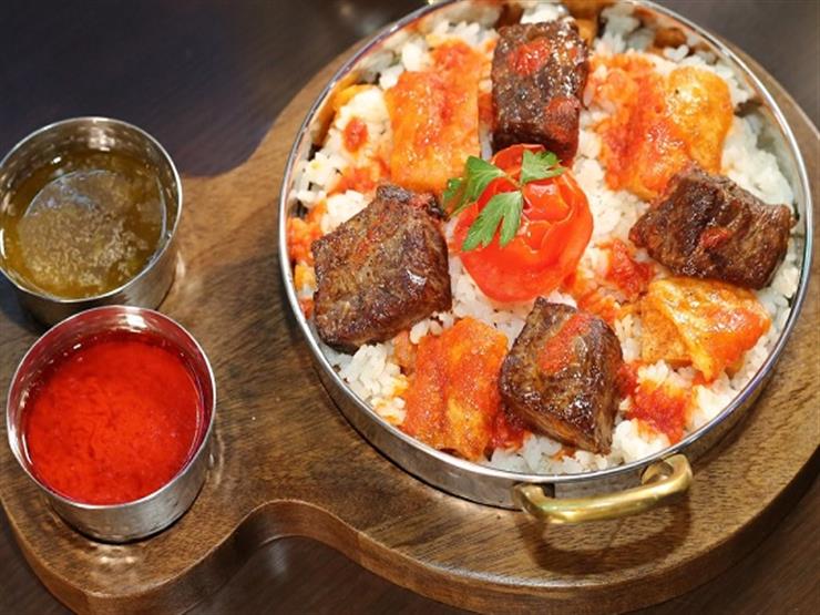ماذا يحدث لجسمك عند تناول الفتة أول يوم العيد على الريق؟ ماذا يحدث لجسمك عند تناول الفتة أول يوم العيد على الريق؟