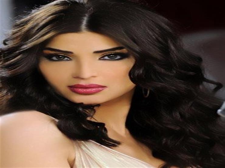 بسبب مرض والدها.. دينا حايك تعتذر لجمهورها بسبب مرض والدها.. دينا حايك تعتذر لجمهورها