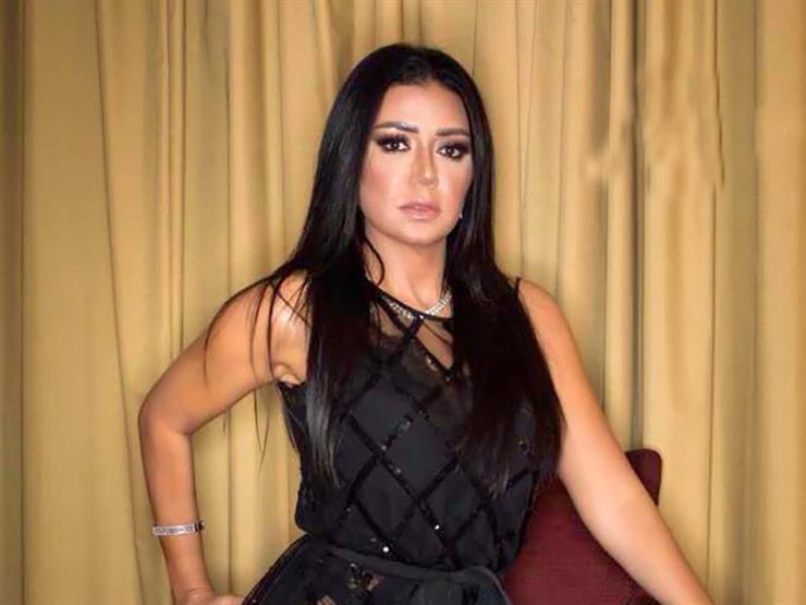 شاهد| رانيا يوسف وسلوى خطاب ولقاء الخميسي داخل أحد المطاعم شاهد| رانيا يوسف وسلوى خطاب ولقاء الخميسي داخل أحد المطاعم