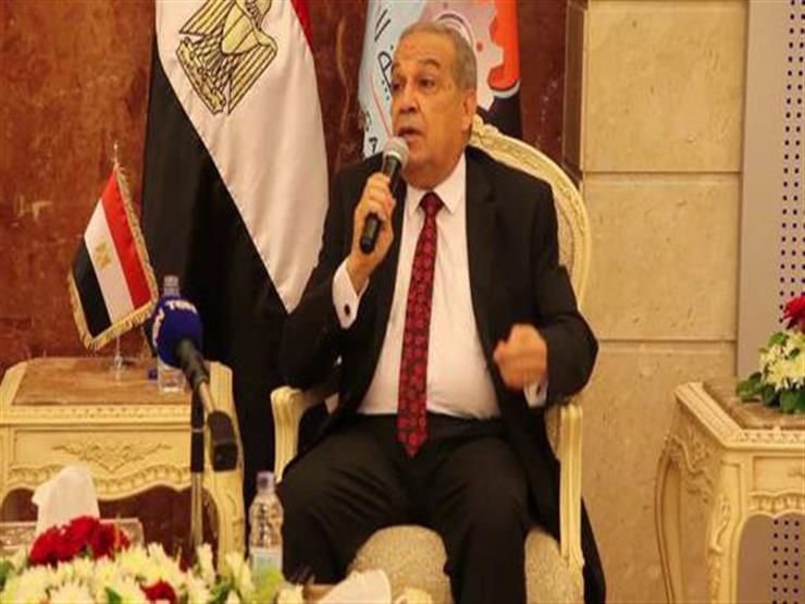 بدء أعمال تحويل أوتوبيسات "النقل العام" بالقاهرة للعمل بالغاز الطبيعي بدء أعمال تحويل أوتوبيسات "النقل العام" بالقاهرة للعمل بالغاز الطبيعي