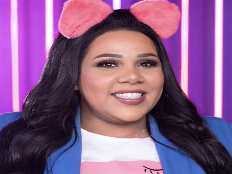 فيديو| شيماء سيف ترقص بجلباب بلدي وتغني "لقيت الطبطبة" في "حنة" هنادي مهنا فيديو| شيماء سيف ترقص بجلباب بلدي وتغني "لقيت الطبطبة" في "حنة" هنادي مهنا