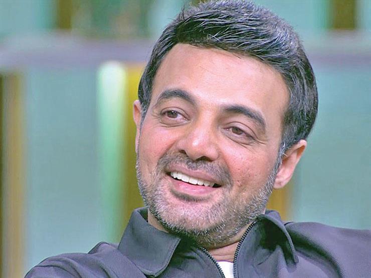 عمرو محمود ياسين يهنئ الأهلاوية بلقب الدوري الـ42 عمرو محمود ياسين يهنئ الأهلاوية بلقب الدوري الـ42
