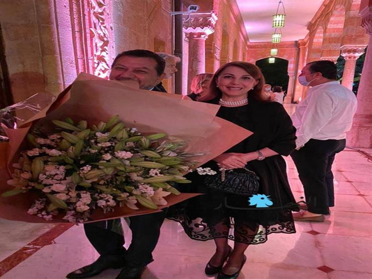 بعد فيروز.. ماجدة الرومي تلتقي الرئيس الفرنسي بعد فيروز.. ماجدة الرومي تلتقي الرئيس الفرنسي