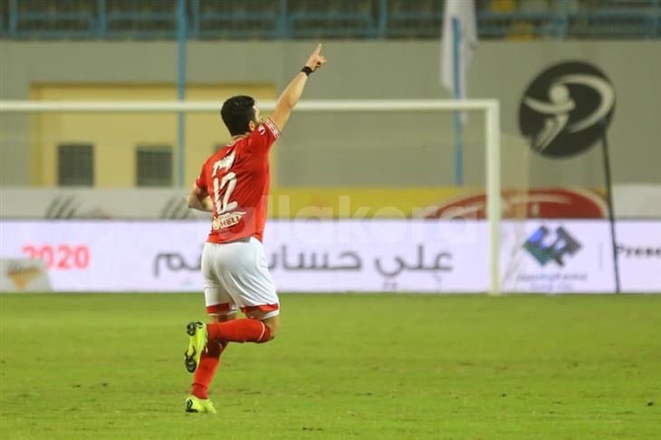 طبيب الأهلي: أشرف يعاني من إجهاد في العضلة الخلفية