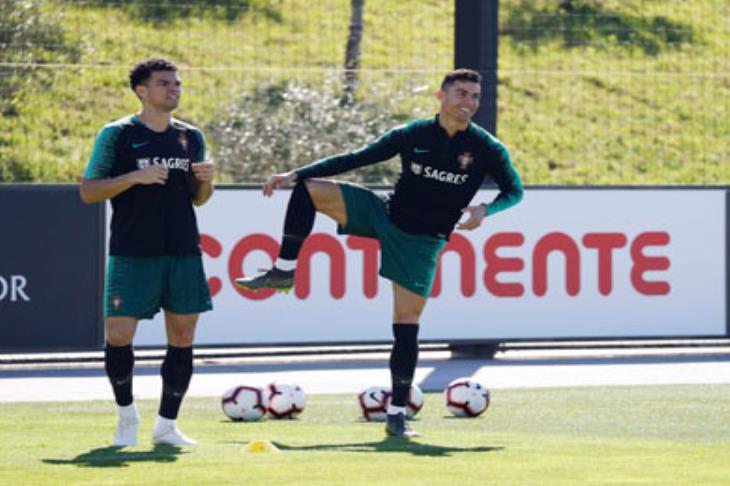 رونالدو يعود لتدريبات البرتغال للمرة الأولى منذ المونديال الروسي